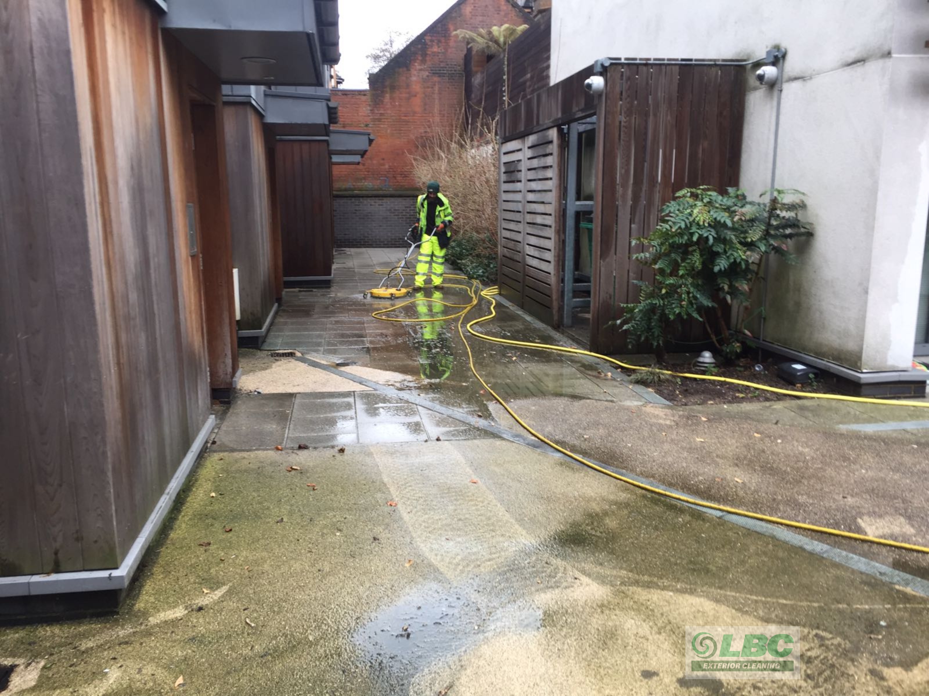 Best way to clean resin bonded surface